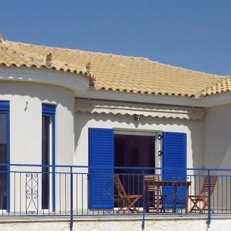 Pilias Villa *